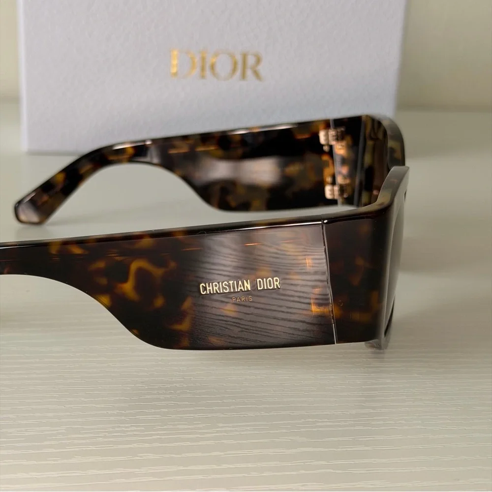 New! Christian Dior Tortoise Shell Sunglasses, DiorNuit S1I 24F0, Authentic